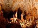 Abis_gigantic_cu_stalactite_si_stalagmite_Franta[1]
