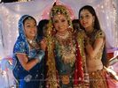 33110-ragini-with-sadhna-and-malti