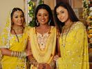 33188-ragini-with-sadhna-and-malti