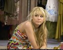 8853_miley-cyrus_dot_com-wallpapers-by_actressmileyr-0001