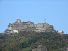 cetatea-deva-de-la-distanta