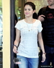 Selena-out-in-Paris-June-22nd-2010-selena-gomez-13249416-320-399