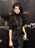Selena+Gomez+Promise+De+Grisogono+Cheryl+Cole+GRNca37MBfvl