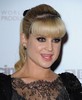 Kelly+Osbourne+Makeup+Metallic+Eyeshadow+Ao_DL7jiqCLl