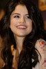 selena-gomez--wizards-of-waverly-place-