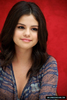 Selena (8)