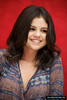 Selena (12)