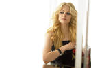 Avril Lavigne  (25)