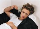 Robert Pattinson  (2)