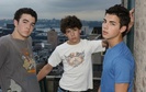 Jonas Brothers (42)