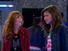 Shake_It_Up_-_Best_Friends_-_Disney_Channel_Official 017
