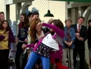 Shake_It_Up_-_Best_Friends_-_Disney_Channel_Official 046