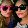 ...Tiffany Thornton....si Demi