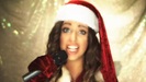 A Miley Cyrus Christmas 029