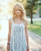 Taylor Swift (22)