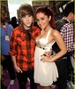 Justin-Bieber-and-Ariana-Grande-justin-bieber-18123086-828-970