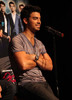 Joe+Jonas+Jonas+Brothers+Attend+Press+Conference+sK915f_6TlZl