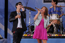 Joe+Jonas+Jonas+Brothers+Perform+ABC+Good+i0mOnrr363jl