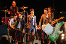 Nick+Joe+Kevin+Jonas+film+late+night+concert+PqYWT-_ZY8Ql