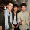 Joe_Jonas_1264193294_3