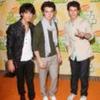 Joe_Jonas_1264193396_4