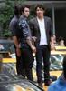 Joe_Jonas_1264190433_4
