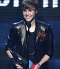 justin-bieber-american-music-awards-2010