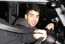 Joe+Jonas+Joe+Jonas+Leaves+Street+Cafe+xLzweNE-k-hl