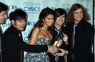 Selena+Gomez+2011+People+Choice+Awards+Press+B12pcusauFNl