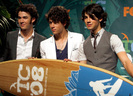 Jonas Brothers (6)