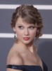 taylor-swift-grammy-hairstyle-2010-757x1024