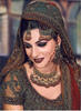 pakistani-bridal-makeup-with-heavy-jewelry-and-expensive-dress-7