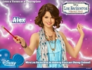 alex-russo-alex-of-wowp-vs-hannah-of-hm-12656167-1024-780[1]