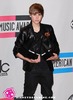 Justin-Bieber-2010-AMAs1