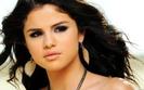 Selena Gomez desert