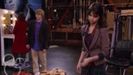 selena in sony with a change (176)