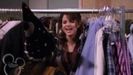 selena in sony with a change (193)