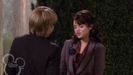 selena in sony with a change (243)