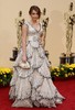 miley_cyrus_arrives_at_the_81st_annual_academy_awards-06_123_570lo