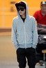 Justin+Bieber+Justin+Bieber+Arrives+Vancouver+DYHzZpwQBmyl