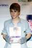 Justin+Bieber+Justin+Bieber+Signs+Copies+First+nR2ZGw2425bl