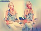 Ashley Tisdale mumusik