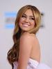 Miley Cyrus rochie alba
