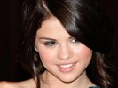 Selena gomez frumoasa