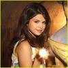 Selena cu lanterna