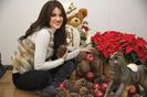 maite-perroni-si-a-petrecut-craciunul-in-familie-a-decorat-casa-si-a-pregatit-singura-fursecuri-gale