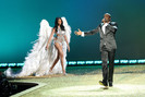 Akon+2010+Victoria+Secret+Fashion+Show+Performance+jx-RGWXkl5Ll