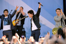 Jonas+Brothers+Demi+Lovato+Perform+ABC+Good+VaUNlV7oCR-l