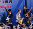 Jonas+Brothers+Demi+Lovato+Perform+ABC+Good+zEcAeNHAq8sl
