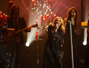 Miley+Cyrus+2010+American+Music+Awards+Show+x6s1rugMJUjl